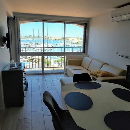 Superbe 4 Pers Vue Centre Port Du Cap D'agde Neuf Climatise Apartment