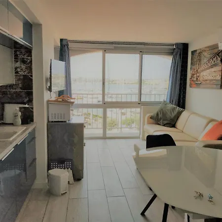 Apartment Superbe 4 Pers Vue Centre Port Du Cap D'agde Neuf Climatise Agde